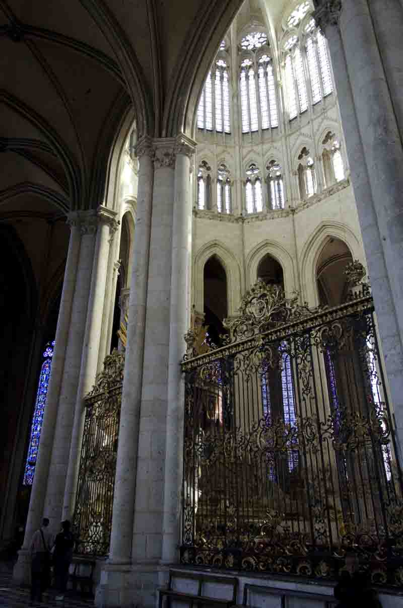 Francia - Amiens 07 - catedral de Notre Dame de Amiens.jpg